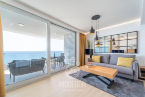 Cozy apartment.Stunning views.Beach and sun life